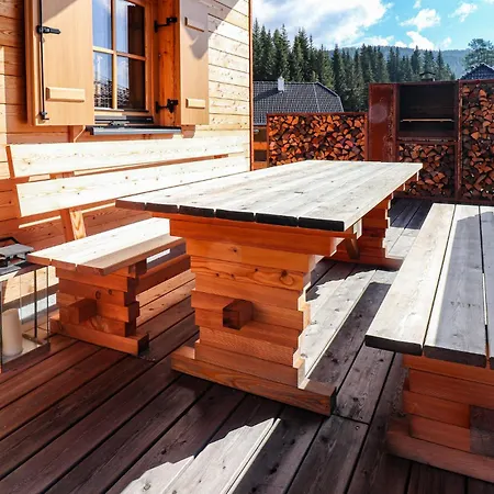 Holiday home Schoenes Holzhaus In *